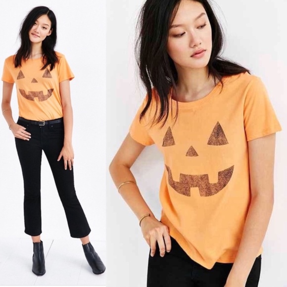 Urban Outfitters Pumpkin Tee Shirt Halloween Women’s size XS orange - Picture 2 of 6